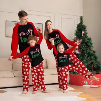 “Merry Xmasâ€?Santa Claus Print Family Pajama Set